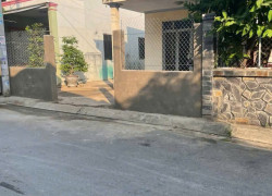 Bán nhà cấp 4 Diện tích rộng thích hợp xây căn hộ CHDV hoặc làm biệt thự vườn.