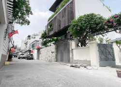 CƠ HỘI SỞ HỮU BIỆT THỰ ĐẤT RỘNG QUẬN 3 – TRẦN QUỐC TOẢN