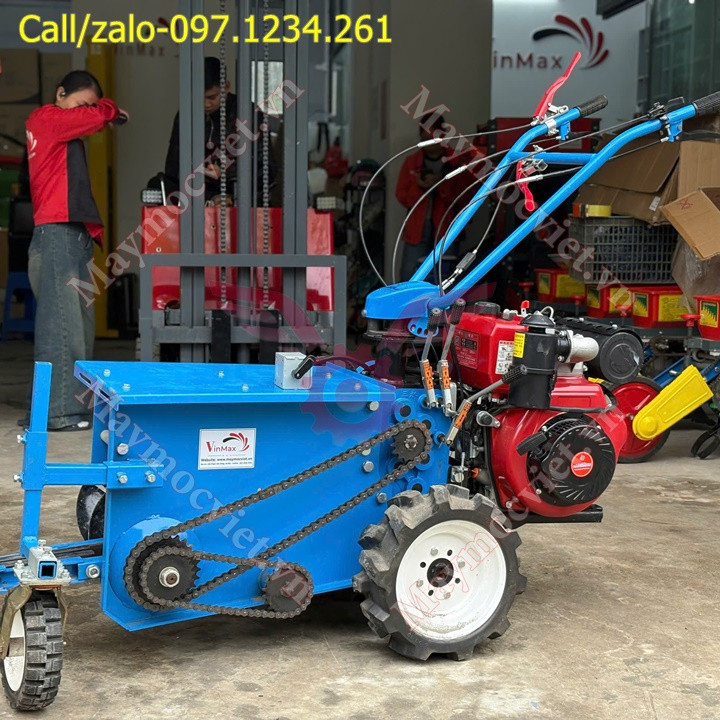 M&aacute;y đ&agrave;o r&atilde;nh đa năng bằng x&iacute;ch Kawasaki MDR195