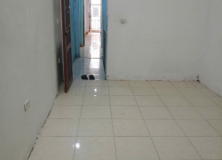 Cho thuê nhà ở 45m2 x 2 tầng khép kín tại ngõ 2 đại từ gần bến xe giáp bát Giá 5.5 triệu/tháng