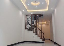 Bán nhà Di Trạch Hoài Đức, 4.5 tầng full nội thất, gần Ga Nhổn