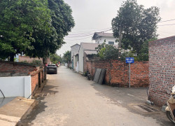 👉 Độc Nhất - Lô đất hơn 200m² trục chính thôn – sát nhà máy in tiền