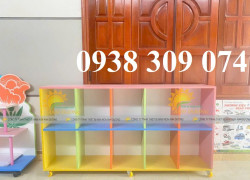 Tủ đựng cặp mầm non 12 ô, tủ kệ mầm non kệ góc chơi mầm non