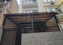 Bán nhà Ngọc Thuỵ,Long Biên 4 tầng,51m,mt4m gần phố nhỉnh 8 tỷ