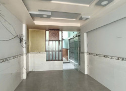 CHÍNH CHỦ CẦN BÁN NHÀ 3 TẦNG ĐẸP - SÁT PHẠM VĂN ĐỒNG - CHỈ 8.6 TỶ