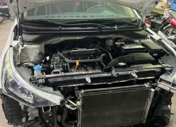 Garage sửa chữa máy gầm ô tô