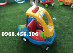 Xe chòi chân ô tô trẻ em, xe chòi chân ô tô 4 bánh cho bé