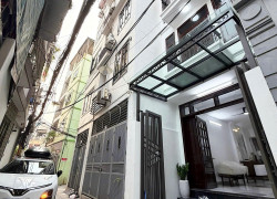 HÀNG HIÊM NGOC THỤY NGÕ THÔNG Ô TÔ .Ô TÔ ĐỖ CƯA  FULL NỘI THẤT
