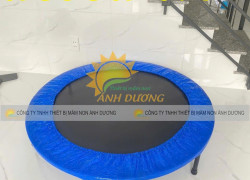 Sàn nhún nhảy mini trẻ em, bạt nhún lò xo trampoline trẻ em