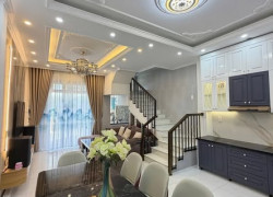 BÁN NHÀ MẶT TIỀN NGÔ THÌ NHÂM, PHƯỜNG 4, ĐÀ LẠT