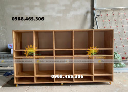 Tủ cặp mầm non bằng gỗ, tủ cặp dép mầm non