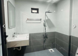 NHÀ XÂY MỚI ĐẸP GẦN PHỐ TÔN THẤT TÙNG_NGÕ THÔNG THOÁNG_34m2 x 5T_NỘI THẤT ĐẸP, hơn 9 tỷ