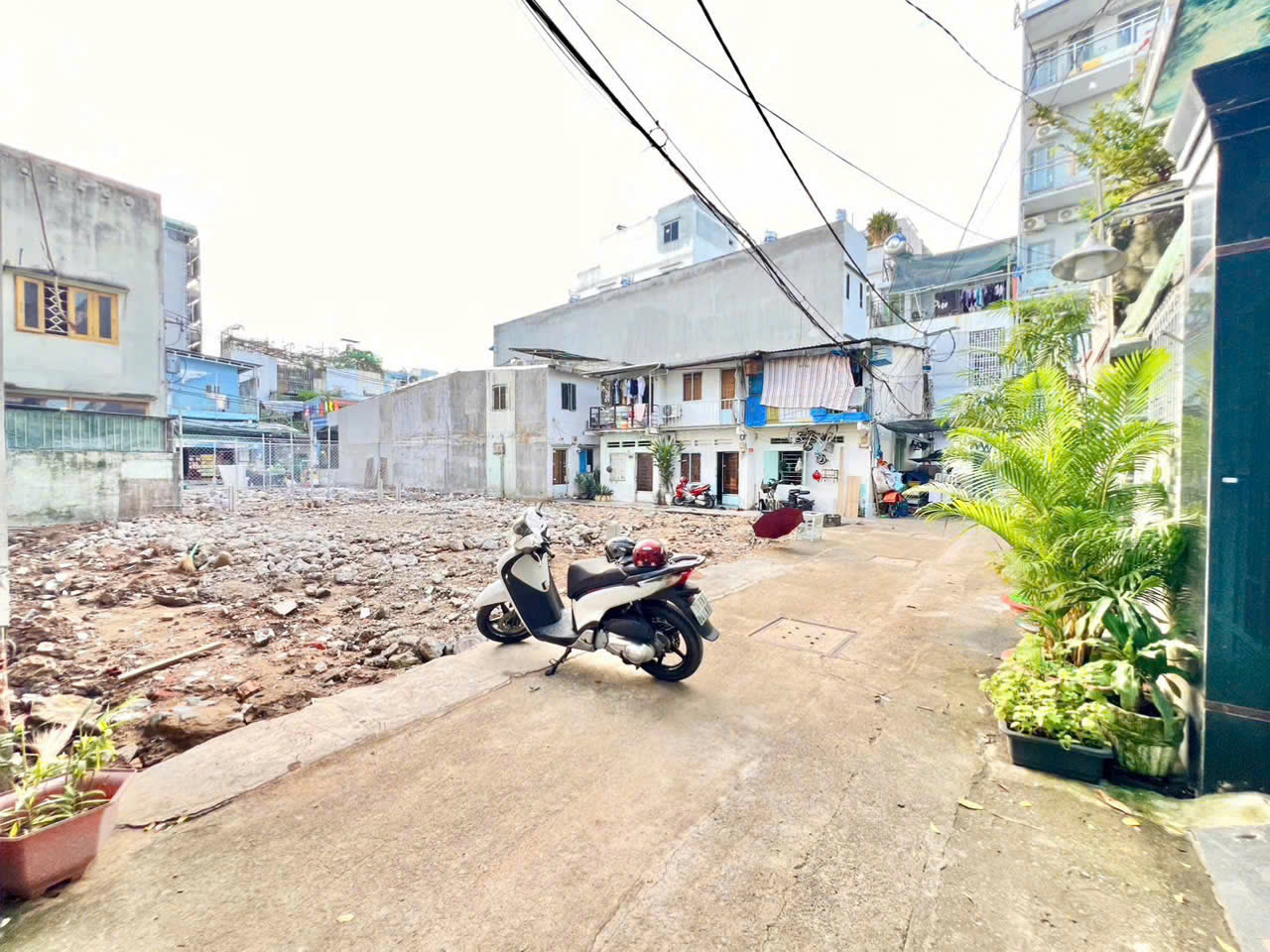 Cần bán lô đất FULL thổ cư hẽm cực thoáng Trần Xuân Soạn. Quận 7