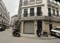 GIẢM SÂU (800TR) - CẦN B.Á.N GẤP - NHÀ DÂN XÂY NGỌC THỤY - NGỌC LÂM - HỒNG TIẾN.