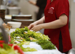 Tuyển NV sơ chế thực phẩm - bếp trung tâm làm Tân Kiên Bình Chánh