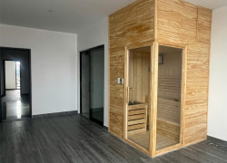 🏡 Bán Nhà Mặt Đường Đông Trà – 5 Tầng Thang Máy – Có phòng xông hơi