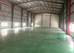 CHO THUÊ KHO XƯỞNG 900m² Tại KCN THANH LIÊM – PCCC Tự Động, Nền Epoxy