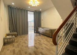 Bán nhà giá rẽ, mới xây 1 trệt 1 lầu, ngay trung tâm Đà Lạt, rộng thoáng