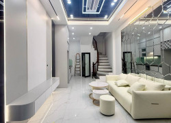 BÁN NHÀ ĐẸP TỪ TRONG RA NGOÀI