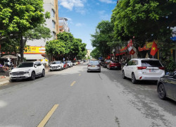 SIÊU PHẨM ĐẾN TỪ LONG BIÊN