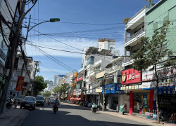 BÁN NHÀ 3 TẦNG MẶT TIỀN ĐƯỜNG QUANG TRUNG – TRUNG TÂM TP NHA TRANG