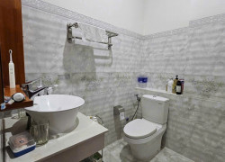Bán nhà hẻm đường 2/4 Nha Trang, kết cấu 4 tầng giá 8,2 tỷ