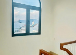 Bán căn góc 2 mặt tiền vị trí đẹp trung tâm tp. Nha Trang