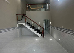 NHÀ ĐẸP LENG KENG - HẺM XE HƠI VÀO NHÀ - VỊ TRÍ ĐẸP - NGANG 5 BỀ THẾ - SHR HÀNG HIẾM.