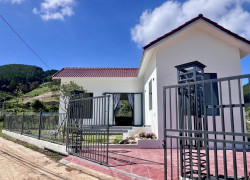 NHÀ VEN ĐÀ LẠT 188M² – BAO QUANH BỞI THÔNG XANH, PHÙ HỢP SỐNG CHẬM VÀ NGHỈ DƯỠNG