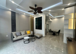 Nhà kinh doanh nail mi gội đầu được Thiên Lôi
