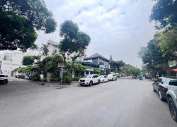 BÁN ĐẤT KHU COMPOUND FIDECO THẢO DIEN QUẬN 2 140M2 CHỈ 300TR/M2