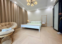 Bán nhà 4 tầng ở phố Lò Đúc, Ô tô đỗ cửa, đang cho thuê kinh doanh