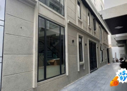 Nhà Thiên Lôi Aeon Mall vị trí sau nhà mặt đường có gara