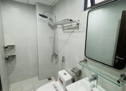 Bán gấp Thửa đất Phân lô Phố Quần Ngựa giá 39.5 tỷ, 80m2, MT 5m
