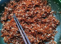 Muối Kiến Vàng – Đặc Sản Tây Nguyên Đậm Đà Hương Vị Núi Rừng