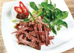 Bò Một Nắng Lá Lai