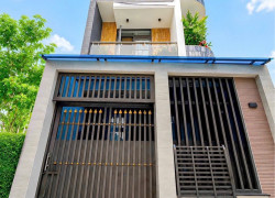 Q7 - 3 TẦNG GÓC 2 MẶT TIỀN 5.3 tỷ