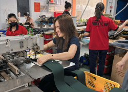 Qùa tặng đại hội bằng đồ da – Trang trọng, đồng bộ và ý nghĩa