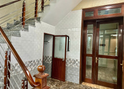 Bán nhà riêng tại 18/133 Chùa Hàng, 4,35 tỷ, 50m2, 3PN, 2WC, hướng Tây