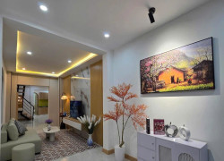 BÁN NHÀ 2MT ĐƯỜNG PHẠM NGŨ LÃO (HẢI CHÂU) – 72MV 2 TẦNG – SHR CHỈ 4.7TỶ. LH:0905558958.