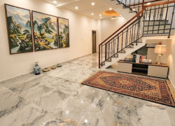 Cần bán nhà vài bước ra BỜ KÈ, gần 50m2, kết cấu chắc chắn, đẹp, vô ở ngay