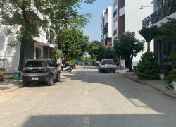 Hẻm Xe Hơi, Trường Thọ