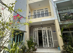 Cho thuê nhà 222/4 Võ Thành Trang P11 QTân Bình 1 trệt 2 lầu