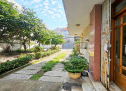 [D2577*] Biệt thự lô góc 586m2 sân vườn đẳng cấp, sát Gigamall Phạm Văn Đồng, giá 8x tỷ!