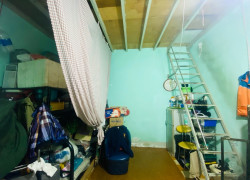 Bán nhà cũ diện tích 100m2 ngay trung tâm Quận 9