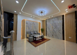 NHÀ ĐẸP CẦN BÁN HẺM 151 NGUYỄN TRÃI, QUẬN 5,TPHCM