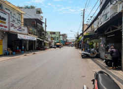 [O2606] Mặt Tiền Kinh Doanh Nở Hậu 10m Sát ĐH Văn Lang, 31.x Tỷ