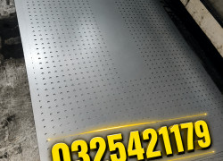 Kim Loại Đột Lỗ Chất Lượng Cao