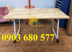 Bàn ghế trẻ em bằng gỗ cho Trường mầm non, lớp mẫu giáo