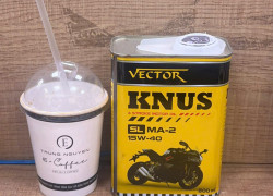 Nhớt xe máy VECTOR KNUS 15W-40 chính hãng, giao hàng miễn phí tại Vĩnh Long